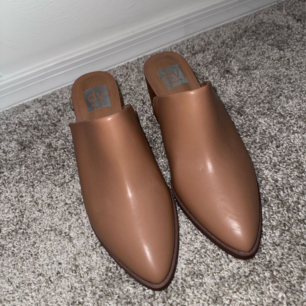 Heeled booties